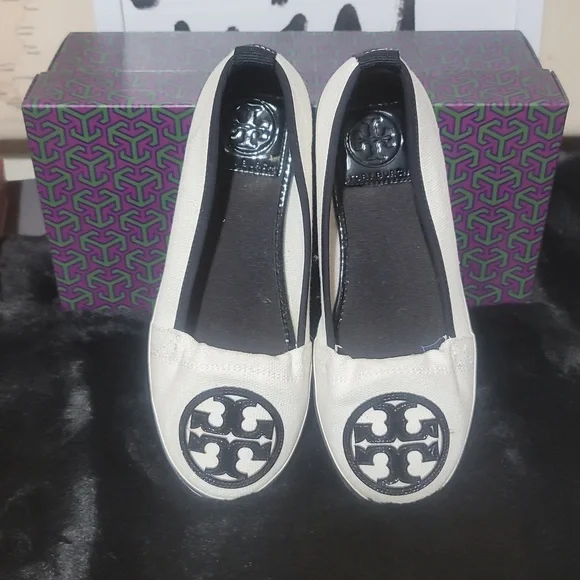 Tory Burch Slip Ons Black And White Shoes - Picture 7 of 8
